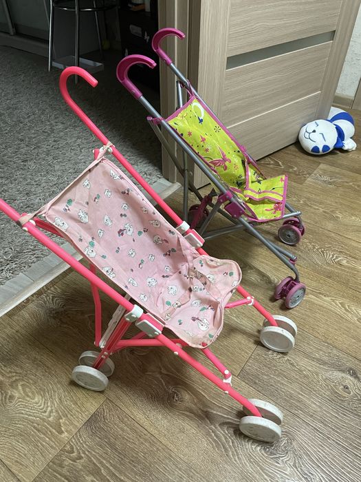 Коляска для ляльки.