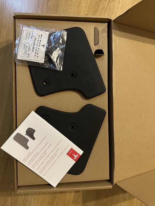 Бризговики Tesla Model Y , 3