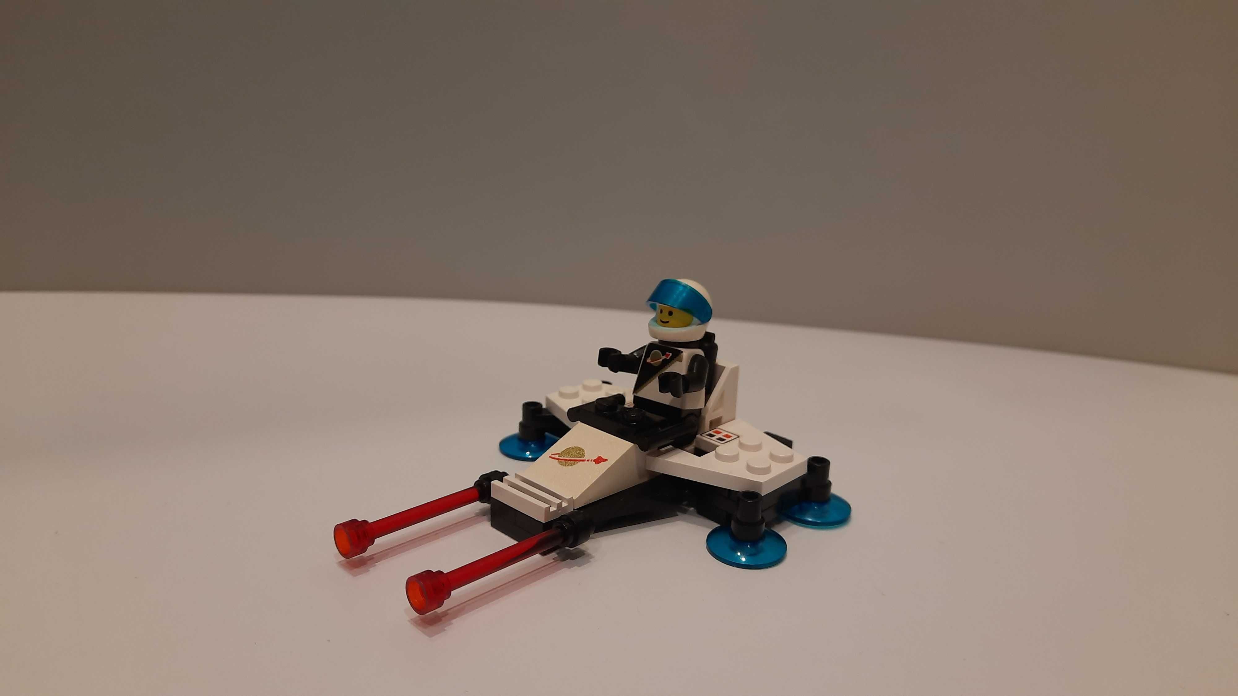 Lego 1974 - 4 space Futuron kosmos
