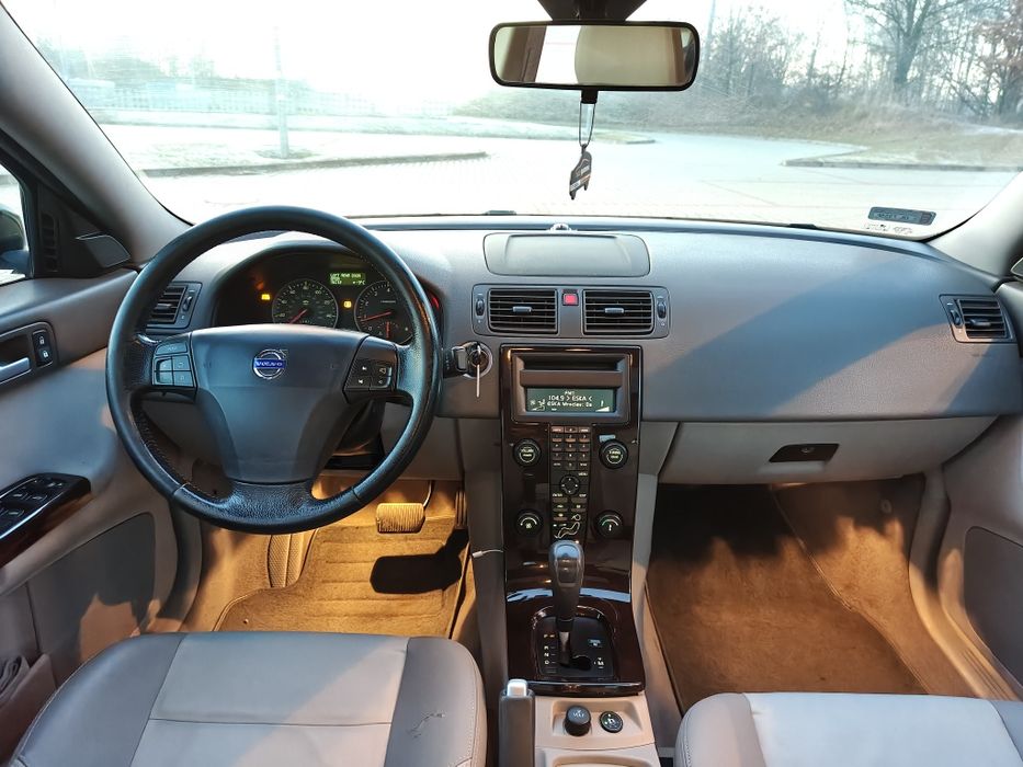 Volvo S40 II 2.4i 170KM LPG