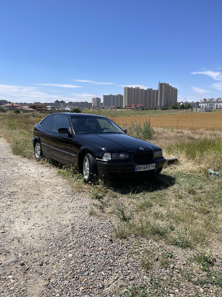 Продам BMW 316i 1997