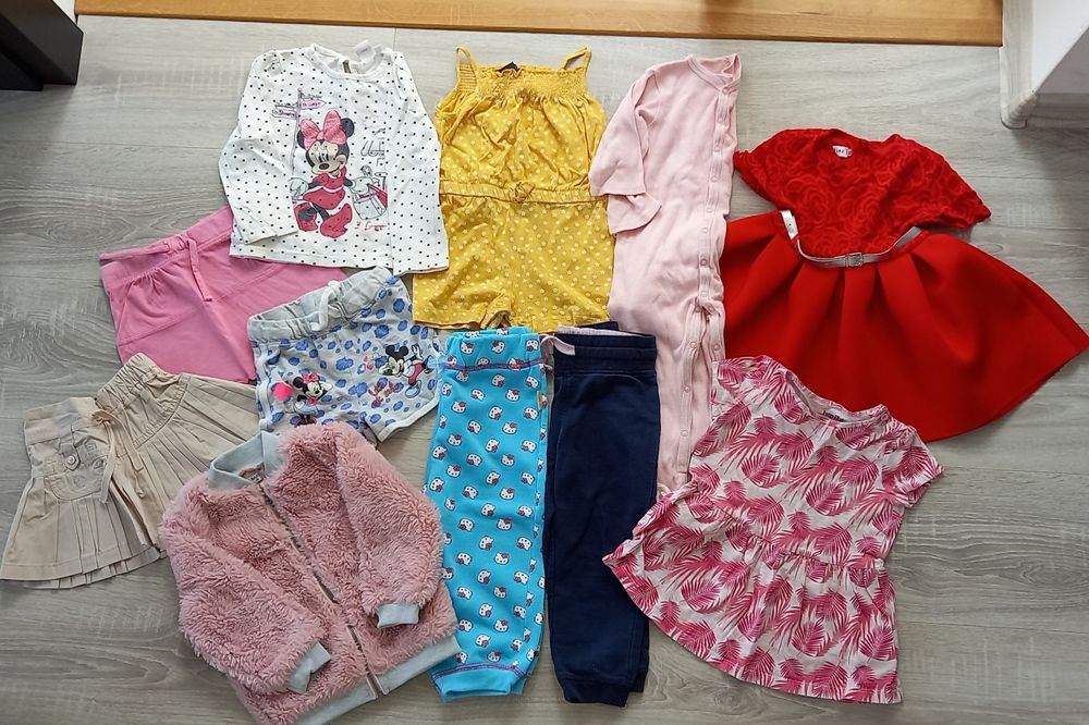 Ubranka dla dziewczynki r86