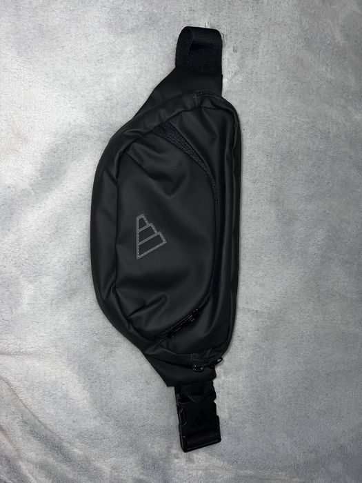 Сумка на пояс Adidas