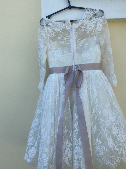 Продам сукню плаття випускне весільне