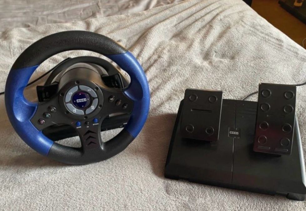 Pedais/volante Ps3/ps4 playstation 

Entrega em mão em Vila Franca de