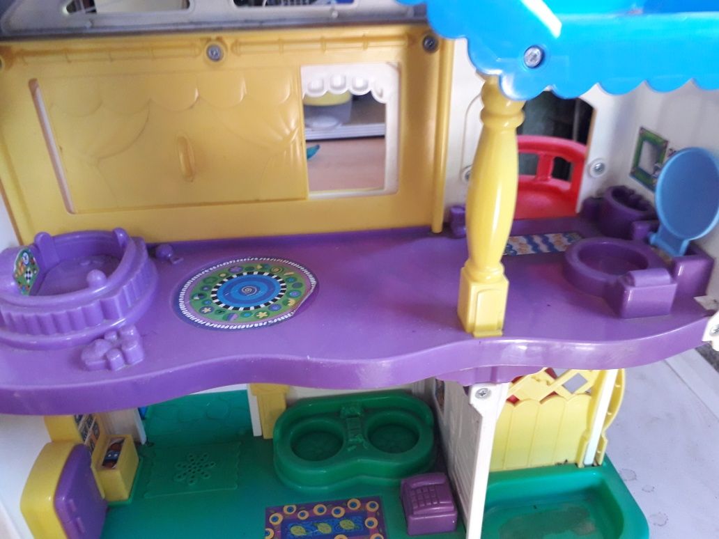 Domek dla lalek Fisher Price