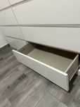 Comoda MALM usada