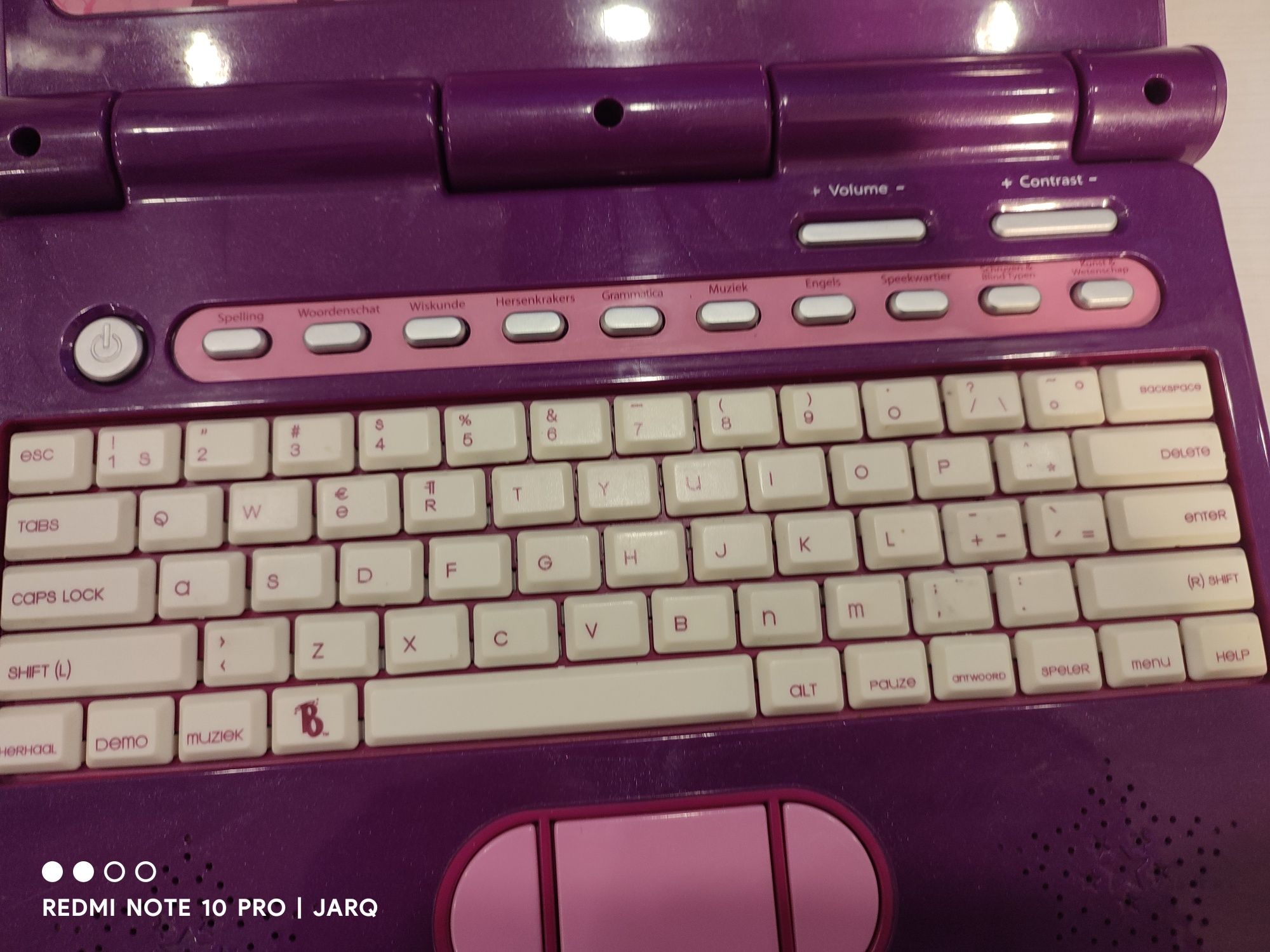 Mini laptop witch