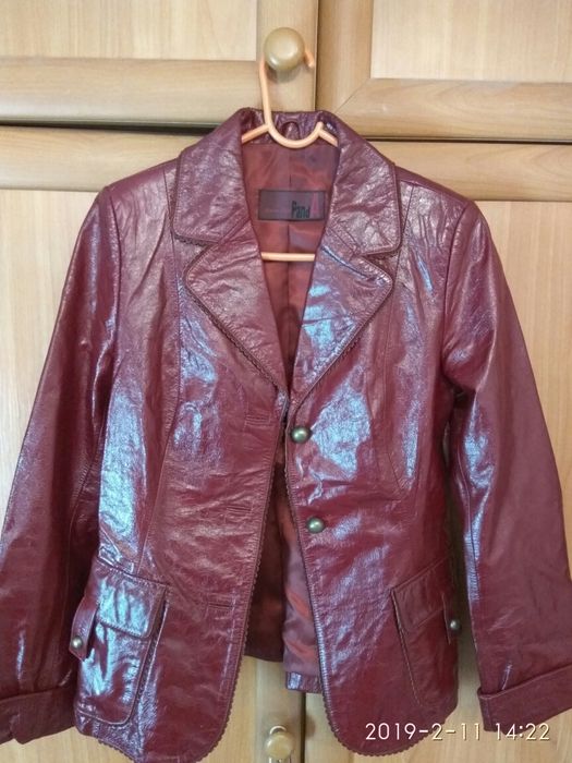 Продам кожаный пиджак