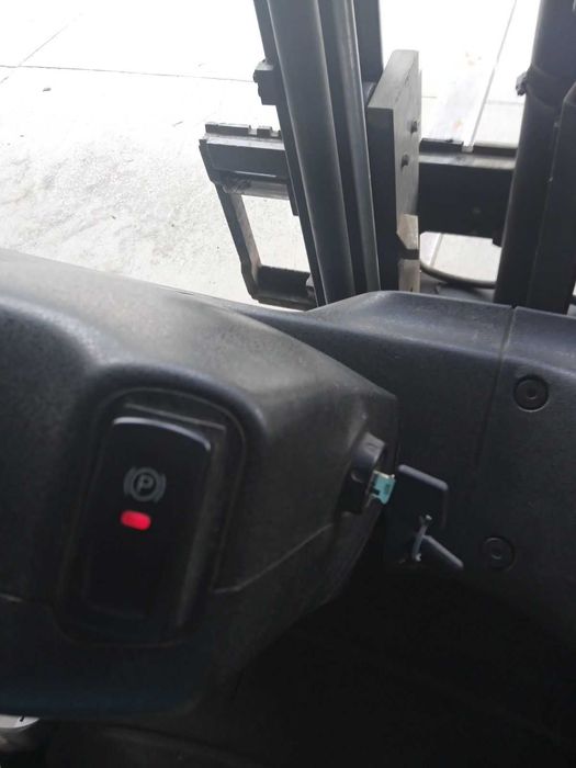 Навантажувач електричний Linde E25-01, 2012р.