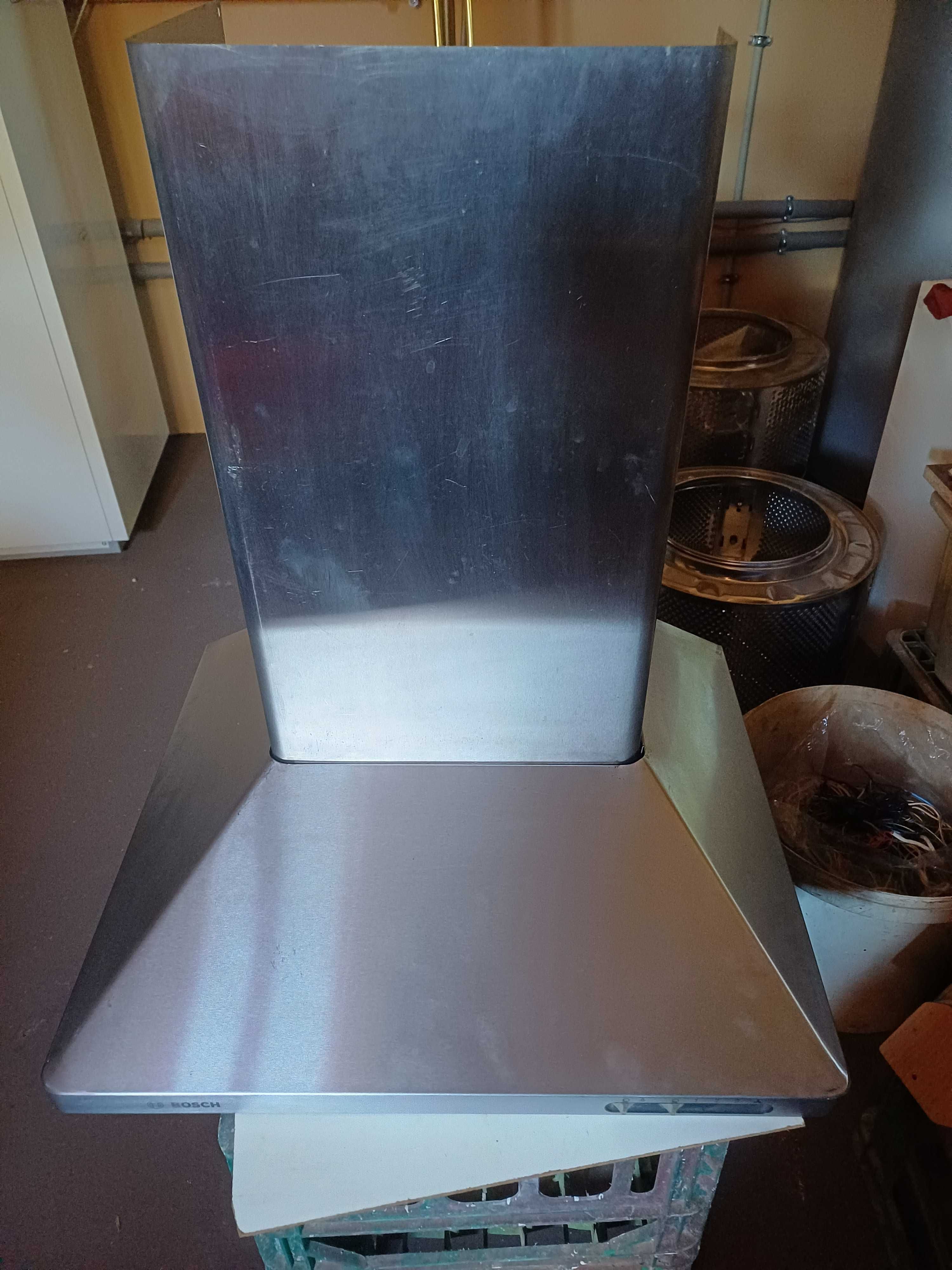 Okap kominowy BOSCH DKE665A