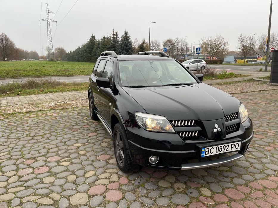 Продам авто Mitsubishi Outlander 2008
