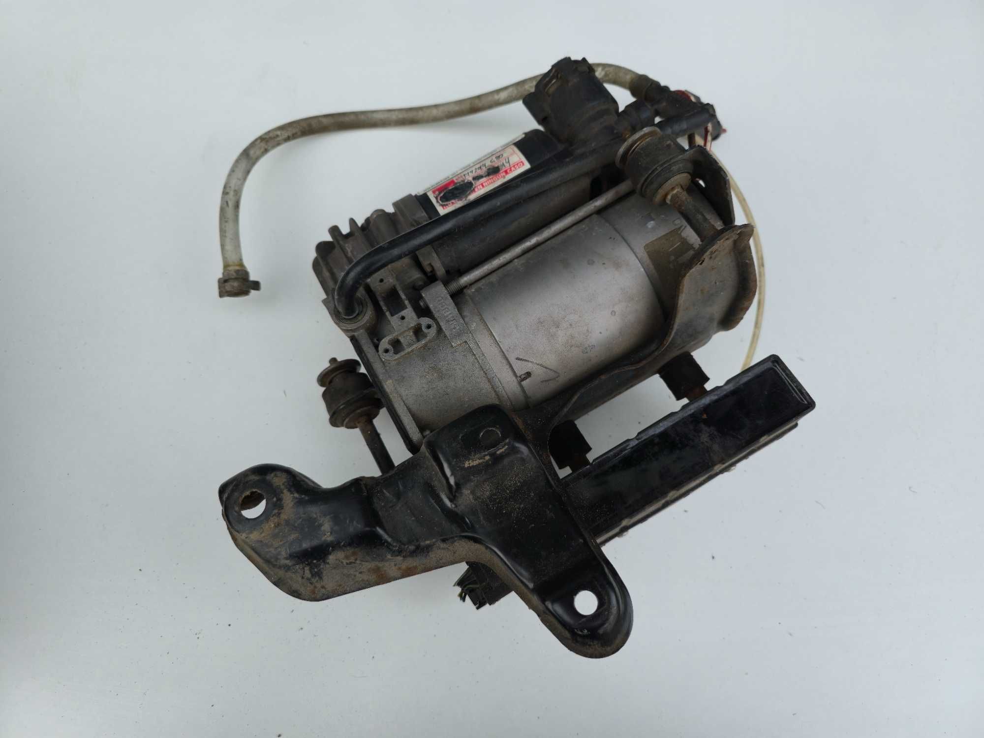 Compressor suspensão MERCEDES E W.211 CLS W.219 S W.220 (.2003.-2011.)