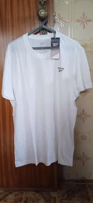 Conjunto de camisola e chapéu