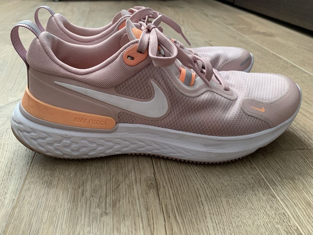 Nike miller react 27 cm