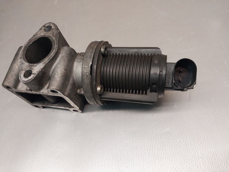 Stan BDB 1.9 CDTI 150KM zawór EGR Vectra C Signum Zafira B Astra H