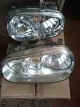Lampy przednie VW Golf IV