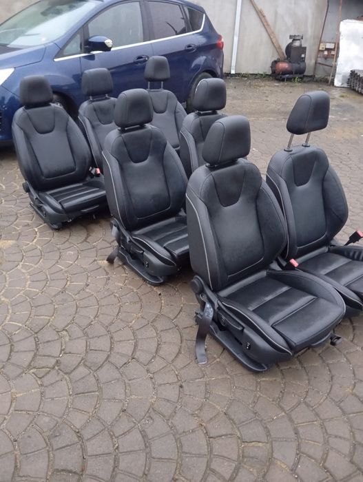 Автосидіння.Сидушки на буси. Сидіння на буси.Автокрісла.Сидения.