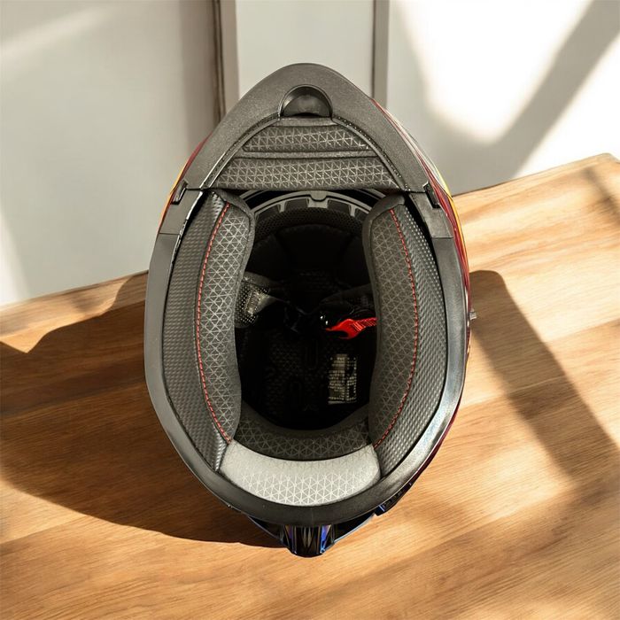 PROMOÇÃO!  Capacete de Esportivo Moto Homen Mulher  – NOVO LUVA BRINDE