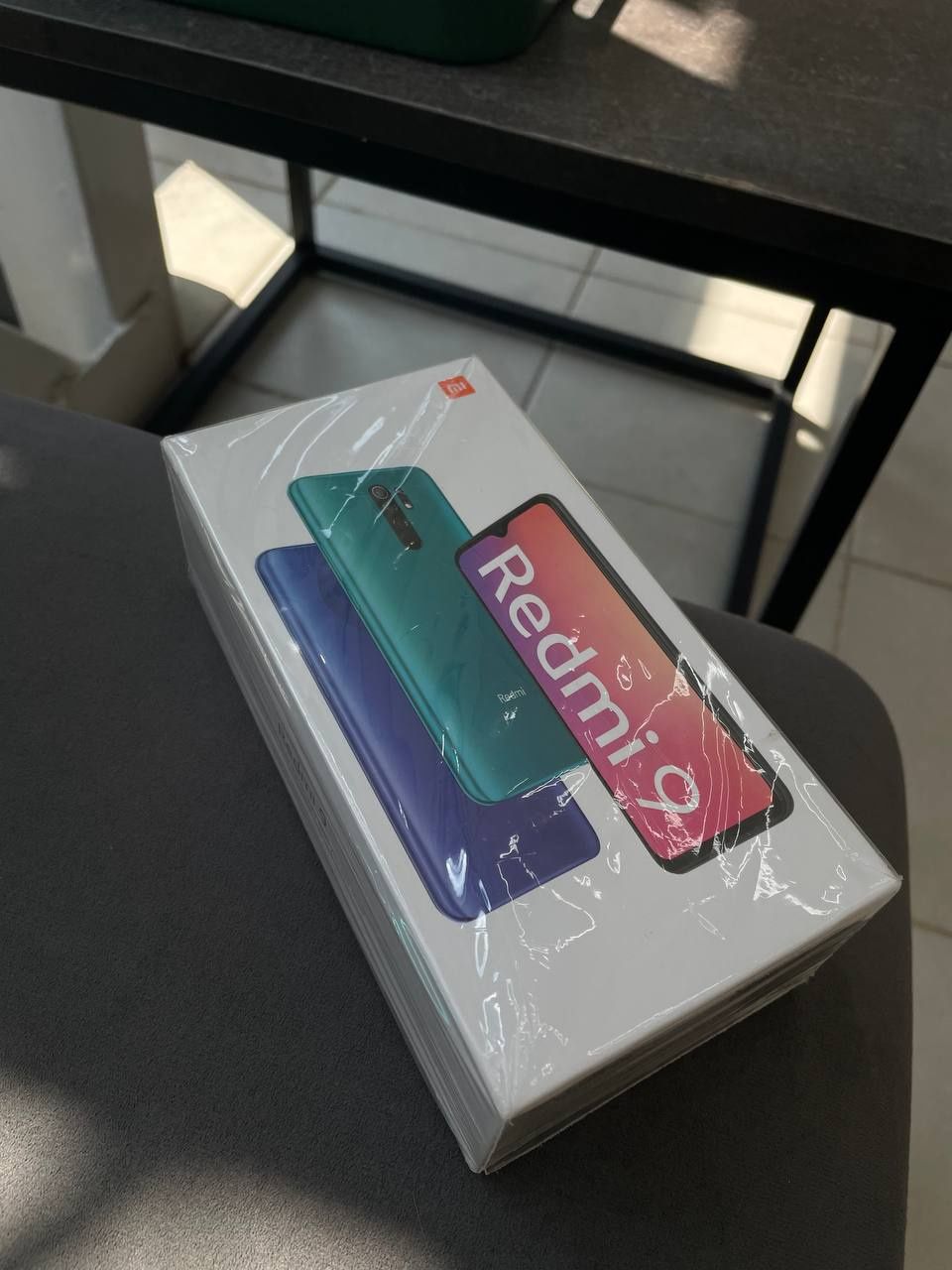 Продам Redmi 9 4/64  в хорошому стані