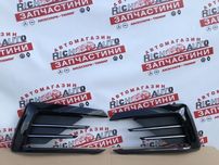 Решетка бампера левая правая VW Passat B8 R line USA 2016-