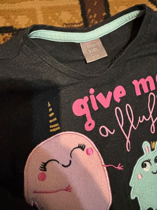 Продам костюм на дівчинку