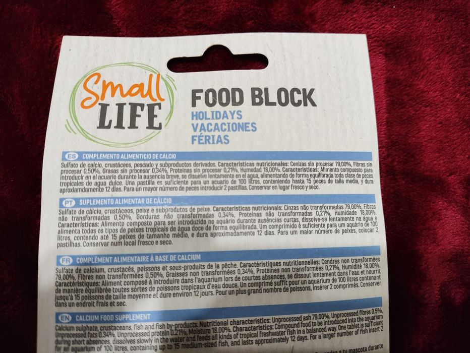 Comida de aquário para férias ou fim de semana, troco por guppy endler