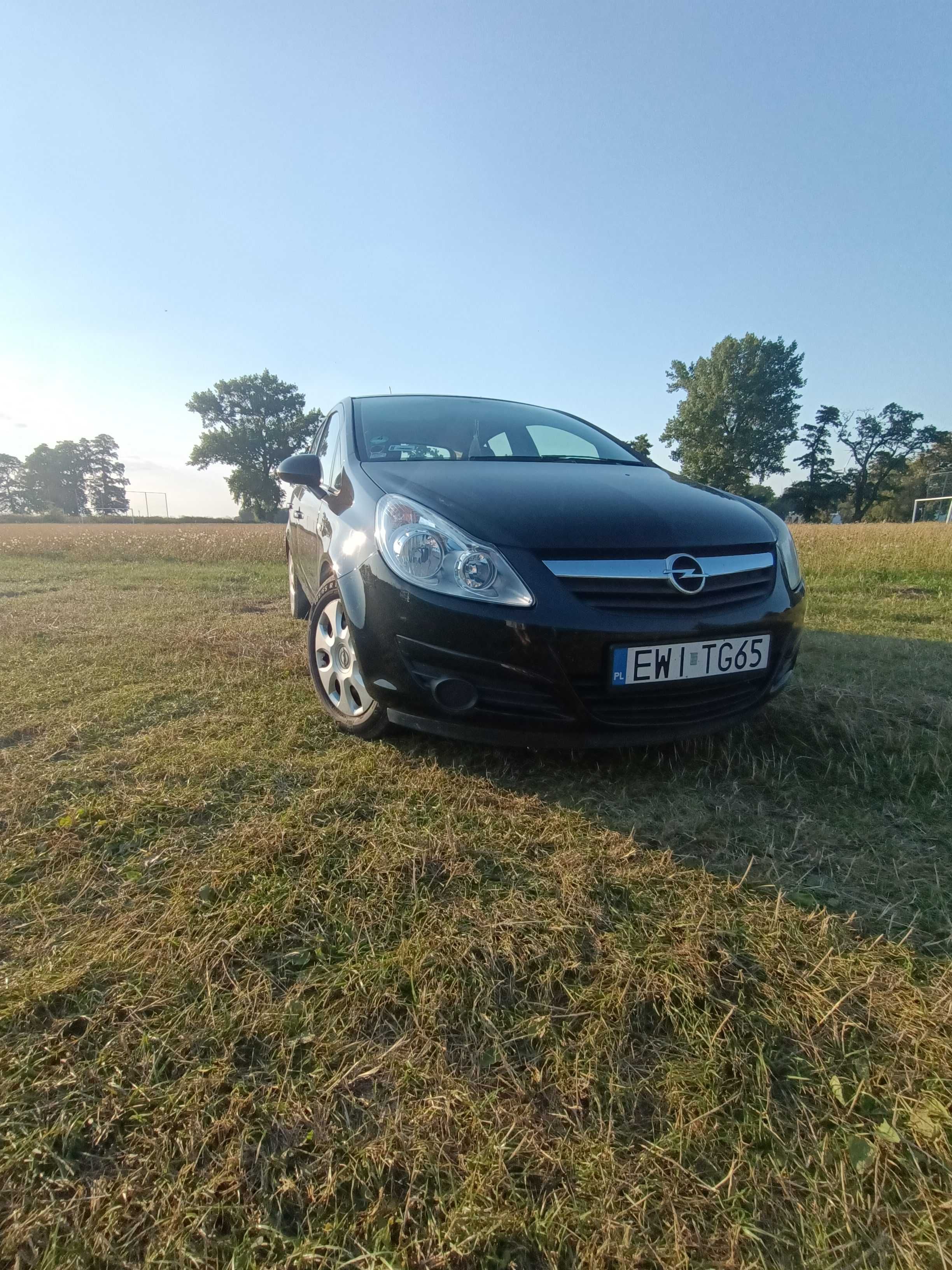 Opel Corsa 1.2 benzyna stan bardzo dobry