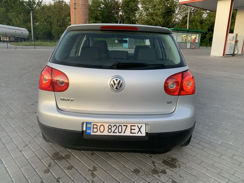 Гольф 5 1.6 МРІ 2006рік