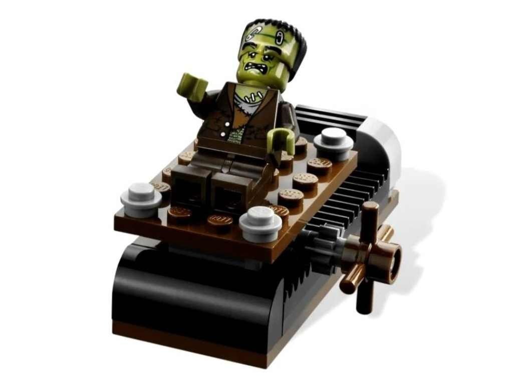 Lego 9466 Monster Fighters The Crazy Scientist & His Monster bdb