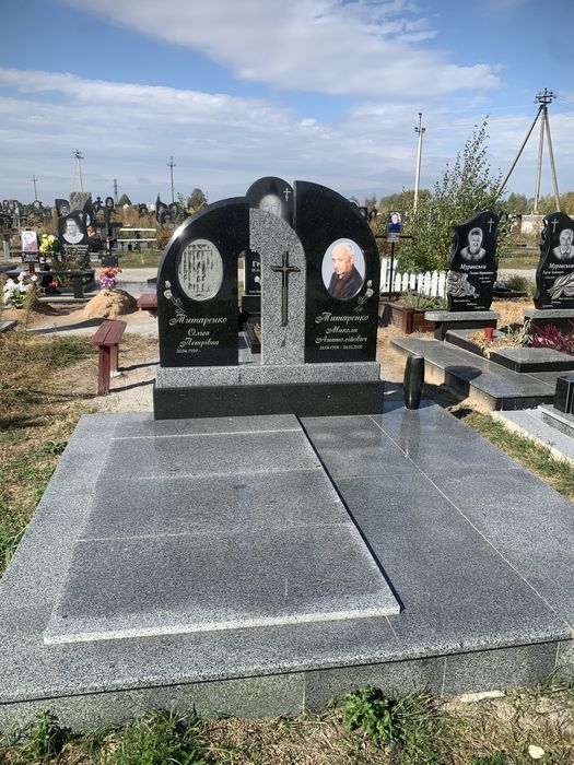 Памʼятники з граніта