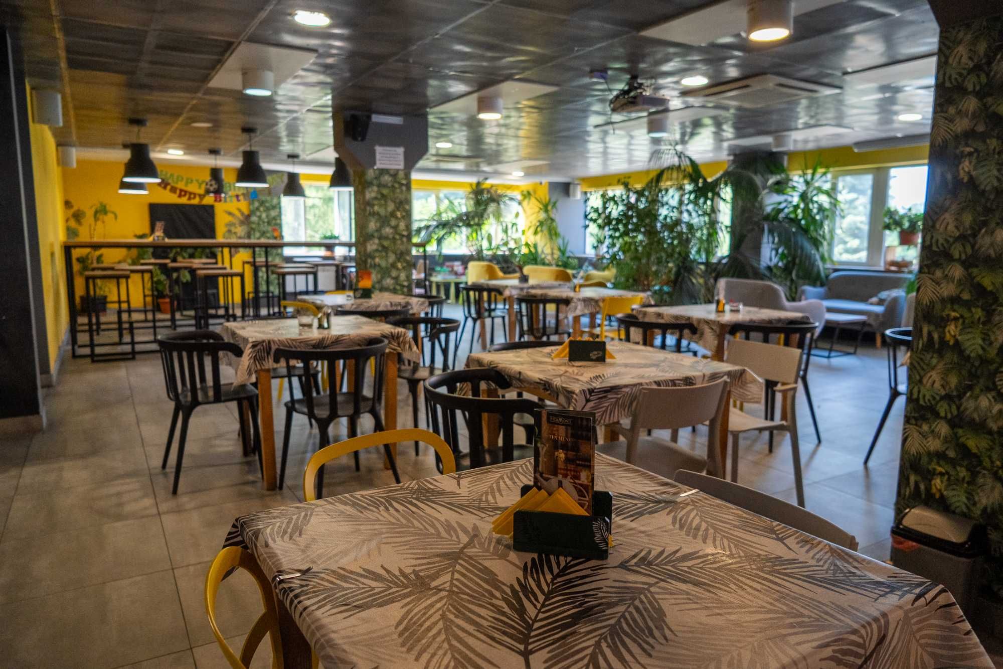 Lokal do wynajęcia: kawiarnia w największym centrum sportu w Łodzi.