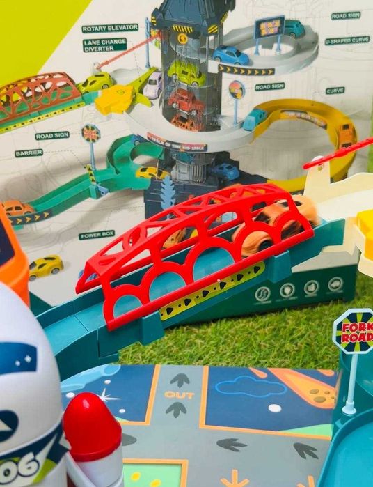 Дитячий Трек Космічна парковка