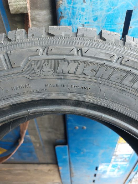 Комплект Шин  MICHELIN AGILIS CrossClimate  215/65/16c НОВІ !!!