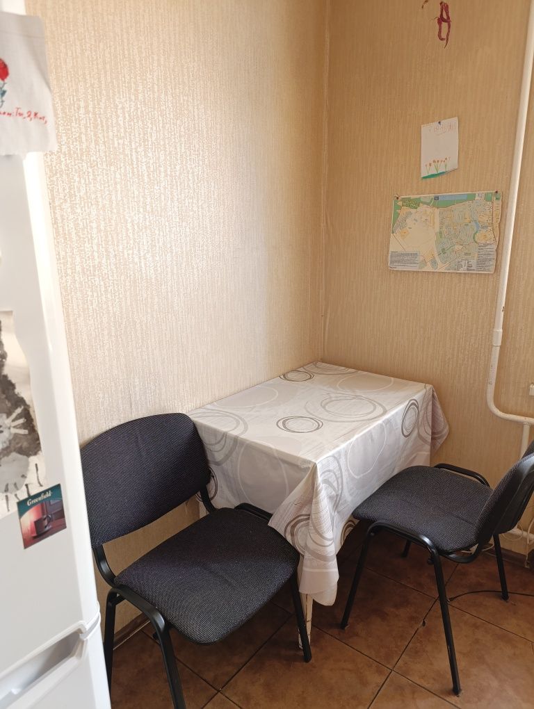 Квартира на Петропавлійській Борщагівці вул .Шкільна 15   12 000грн