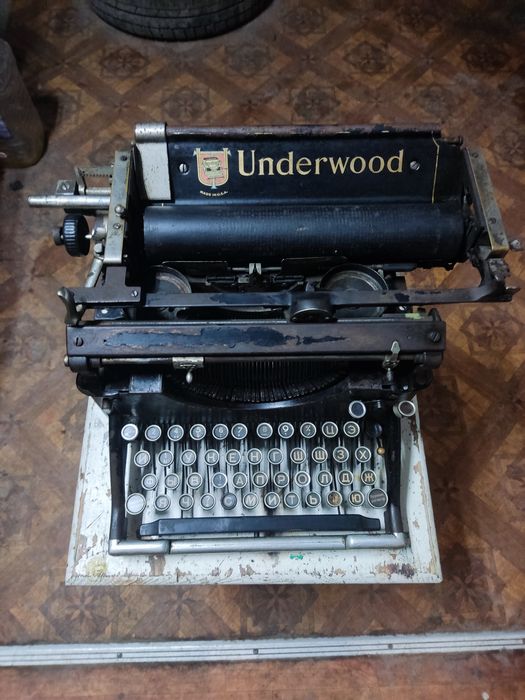Печатна машина UNDERWOOD