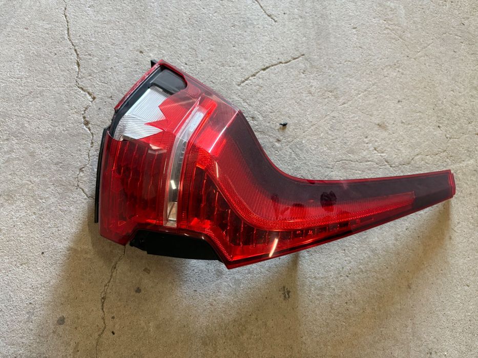 Lampa tylna volvo xc 60 t6