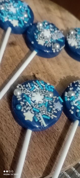 Lizaki ręcznie robione ozdoba tort Frozen kraina lodu