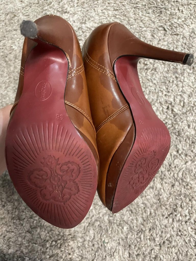 Sapatos de senjora