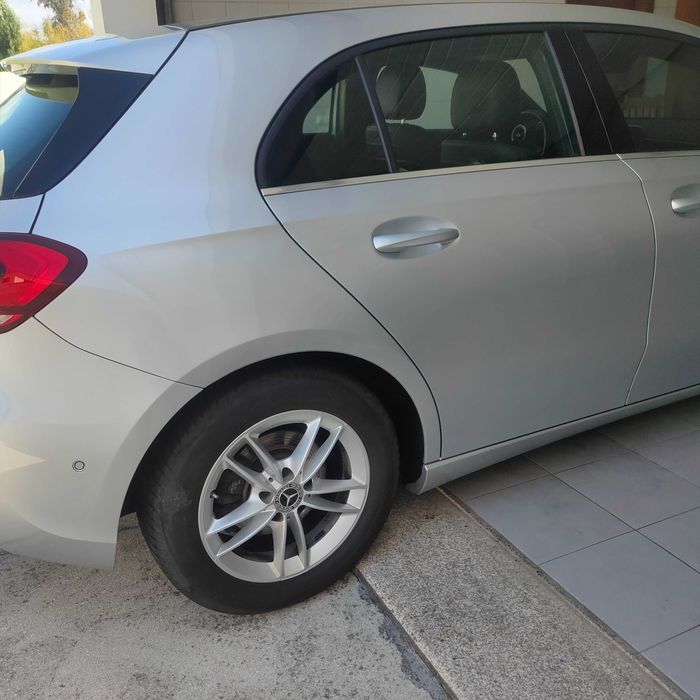 Mercedes A180D linha progressiva AUT
