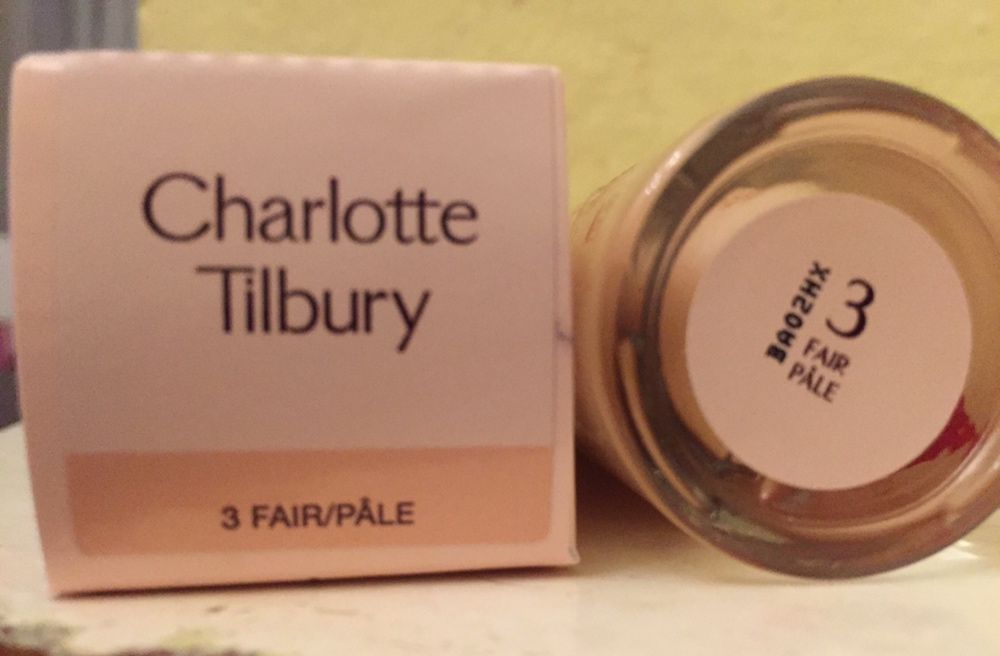 Charlotte Tilbury Glide Face Architect Hollywood flawless filter e paleta sombras