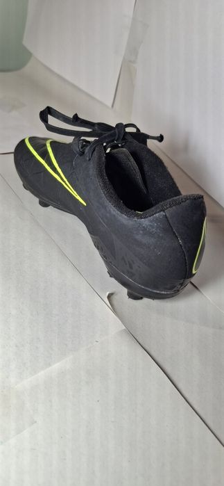 Оригинал футбол Футбольные бутсы Nike 36,5 б/у, как новые