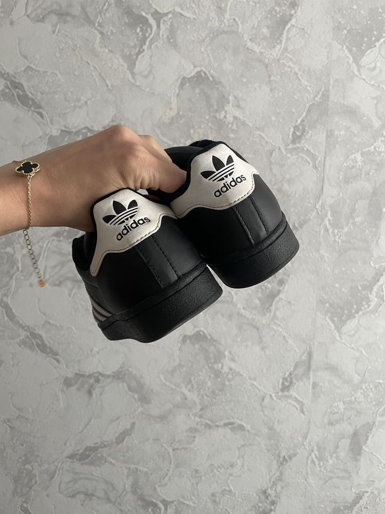 Кросівки Adidas SuperStar
