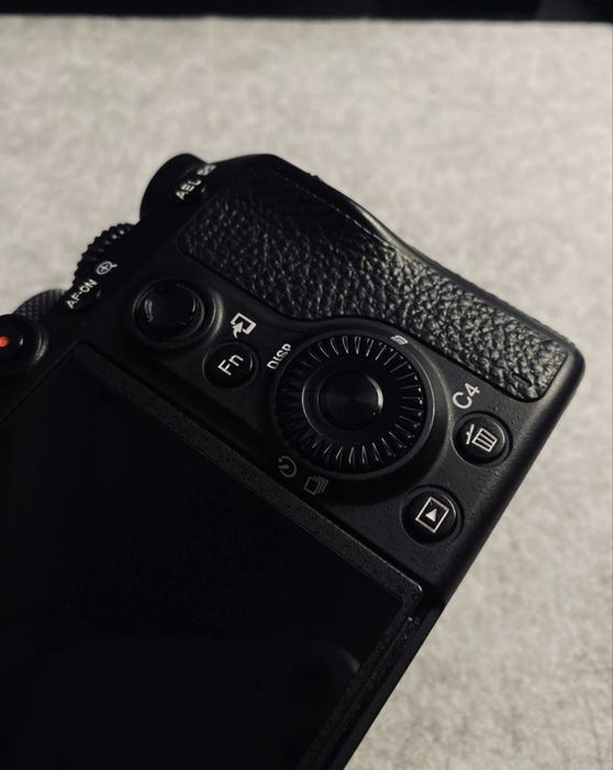 Sony A7III - Corpo & Cage + Acessórios