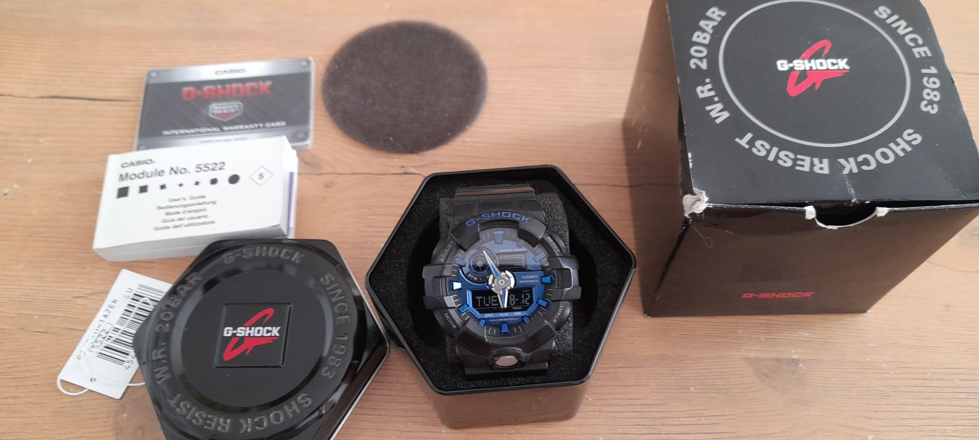 Casio G-Shock GA 710 1a2er