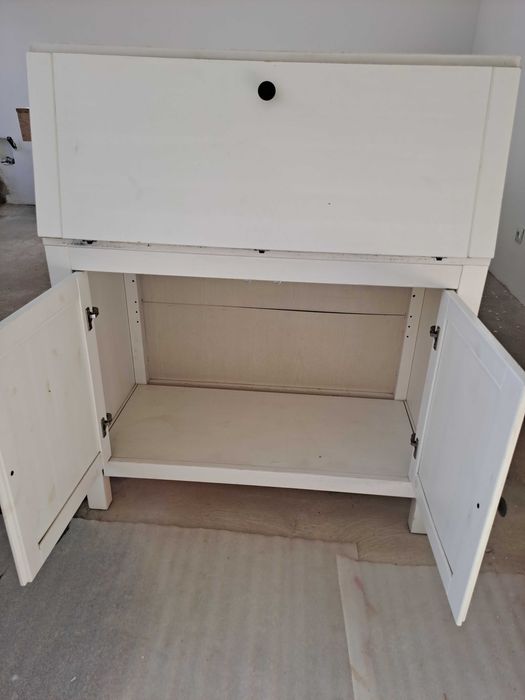 Escrivaninha branca Hemnes Ikea  bom estado