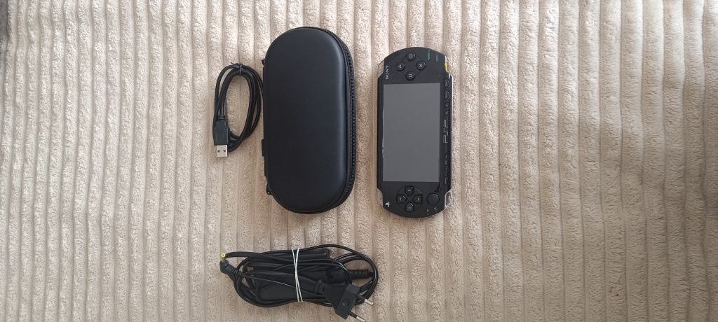 PSP 1004 в дуже хорошому стані (100ігор) Портативна приставка