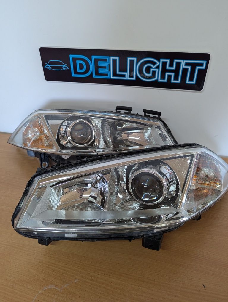 Renault Megane 2 Дорест  2003-2008 Фари BI-LED, Підсвітка