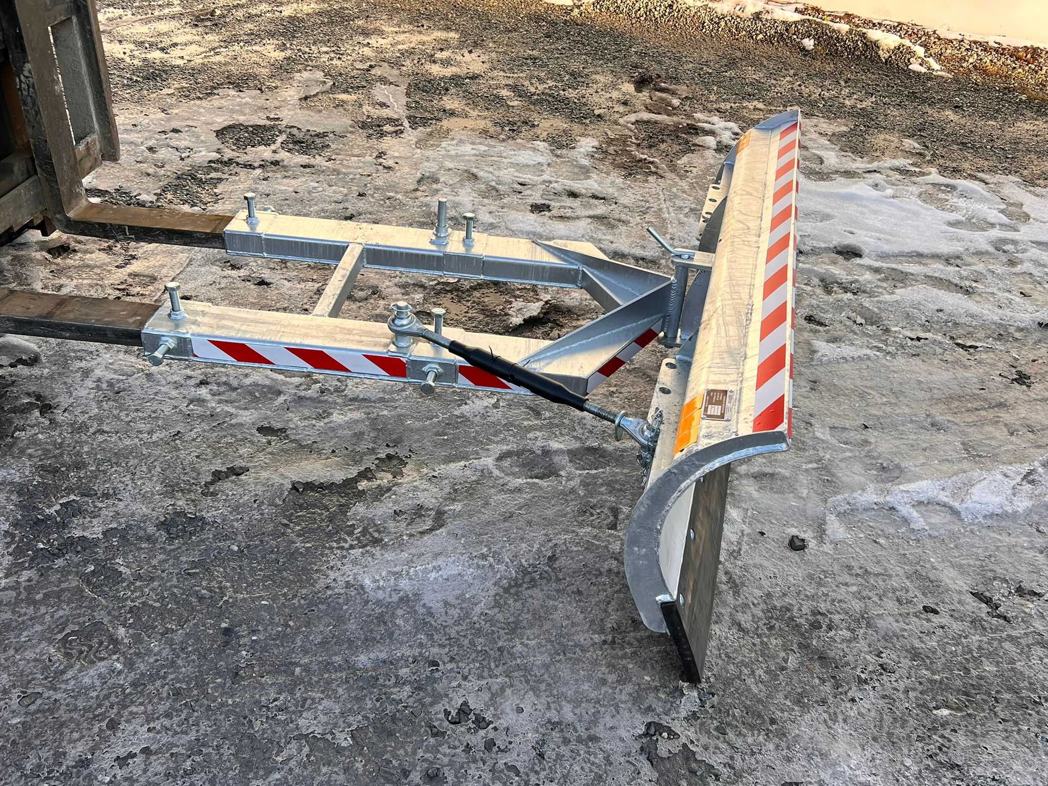Pług do Wózka Widłowego odśnieżanie śnieg na widły ocynk POLSKA PROD