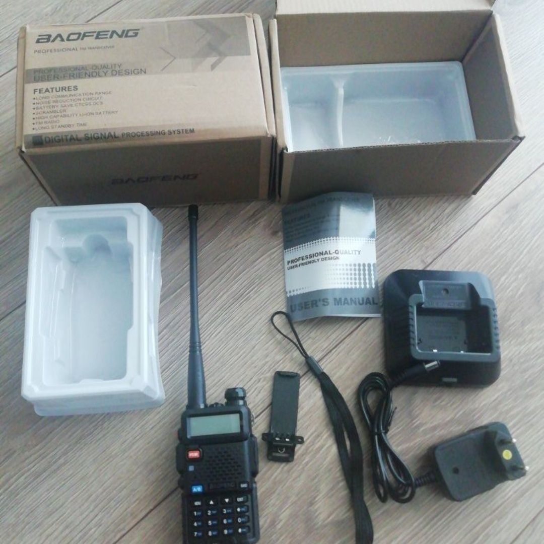 Krótkofalówka radiotelefon boafeng UV-5R Nowa